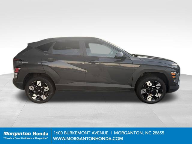 Used 2025 Hyundai Kona SEL AWD/4WD image 8