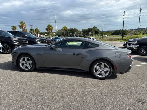 Used 2026 Ford Mustang Coupe RWD image 4