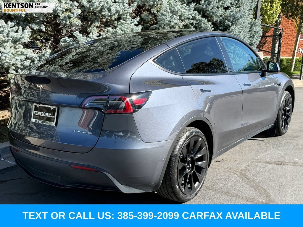 Used 2022 Tesla Model Y Long Range AWD/4WD image 8