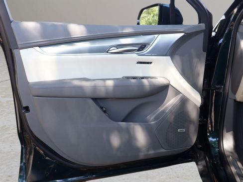 New 2026 Cadillac XT5 Premium Luxury image 10