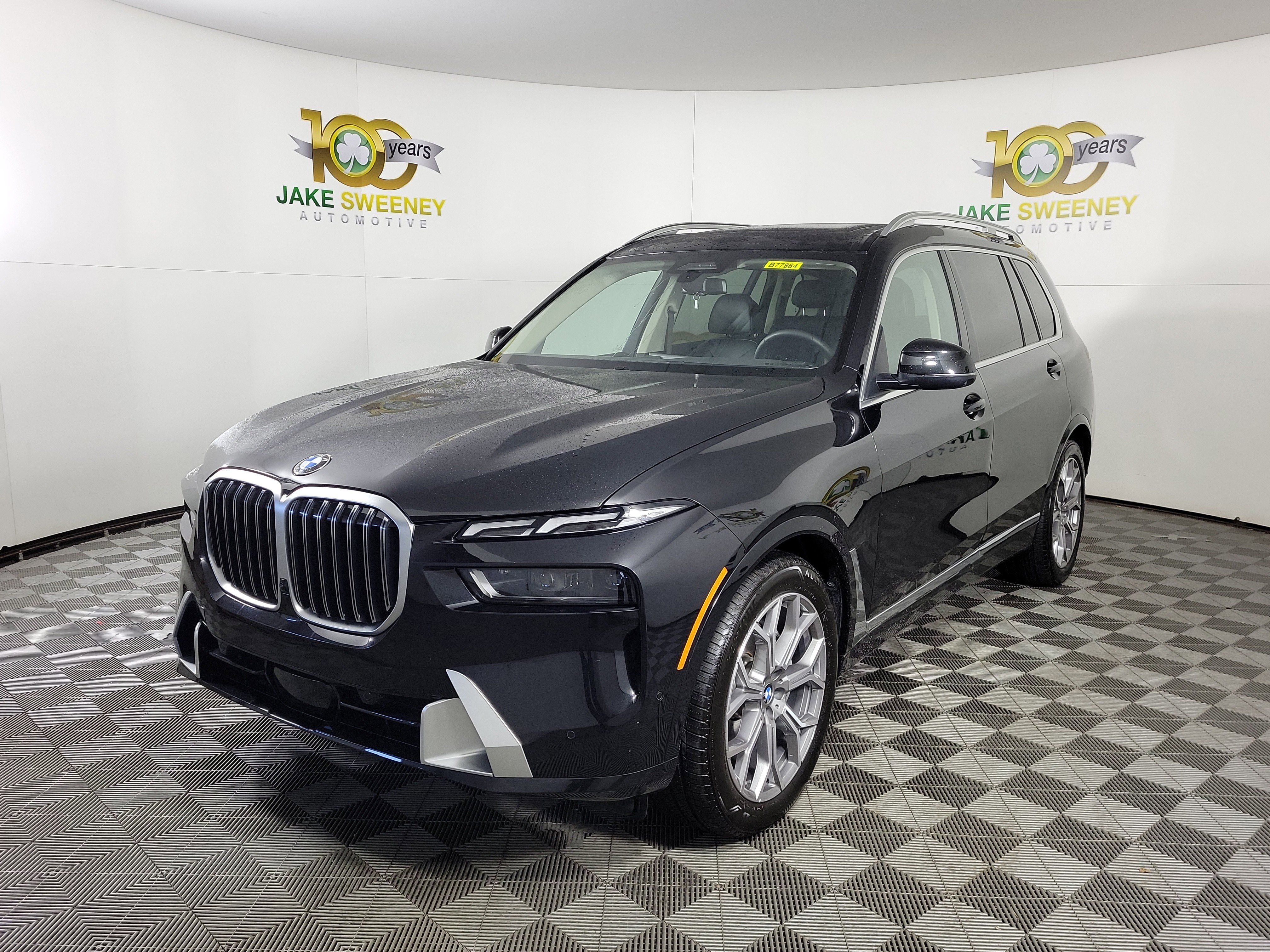 Certified 2026 BMW X7 xDrive40i AWD/4WD image 3