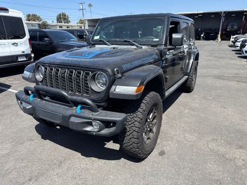 Used 2023 Jeep Wrangler Unlimited Rubicon 4xe AWD/4WD image 22
