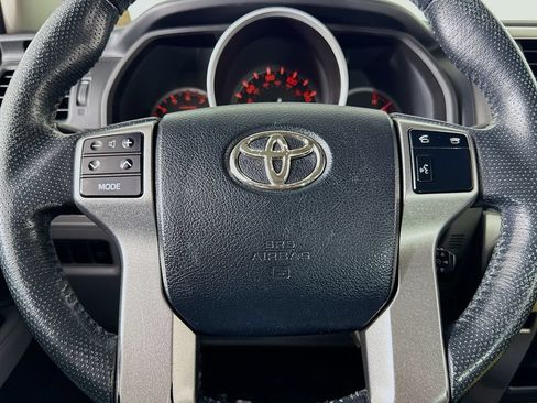 Used 2010 Toyota 4Runner Limited AWD/4WD image 19