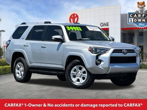 Certified 2021 Toyota 4Runner SR5 Premium AWD/4WD image 2