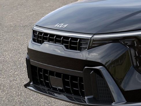 New 2025 Kia K4 GT-Line image 12