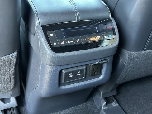 New 2026 INFINITI QX60 Autograph w/ Dark Cargo Package image 17