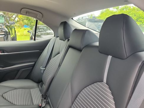 Used 2024 Toyota Camry SE w/ Convenience Package FWD image 23