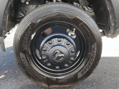 New 2026 RAM 5500 Tradesman AWD/4WD image 10