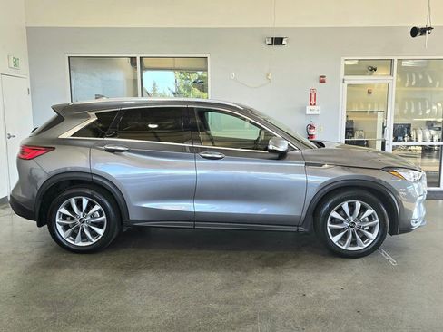 Used 2022 INFINITI QX50 Luxe image 4