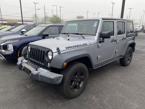 Used 2016 Jeep Wrangler Unlimited Sport AWD/4WD image 6