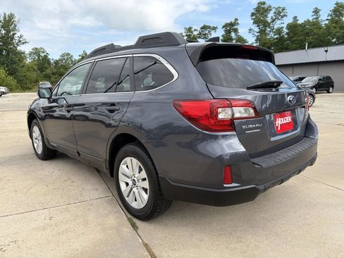 Used 2016 Subaru Outback 2.5i Premium AWD/4WD image 6