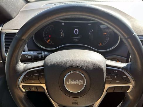 Used 2020 Jeep Grand Cherokee Limited image 21