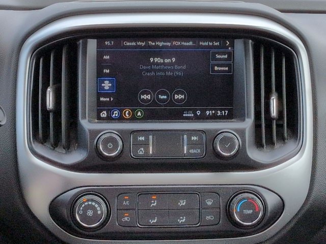 Used 2021 Chevrolet Colorado LT w/ Redline Special Edition RWD image 17
