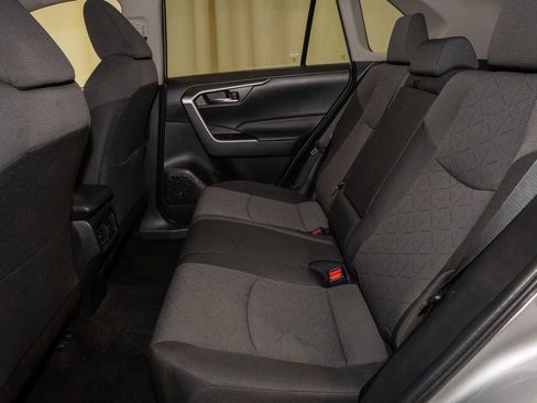 Used 2024 Toyota RAV4 XLE image 7