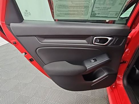 Used 2024 Honda Civic Sport image 28