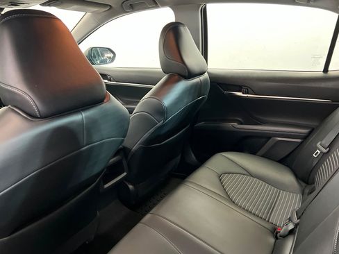 Used 2022 Toyota Camry SE FWD image 20