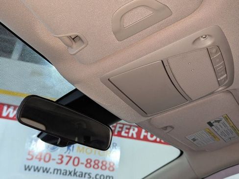 Used 2019 Nissan Rogue S w/ Special Edition Package image 40