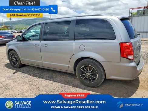 Used 2018 Dodge Grand Caravan GT FWD image 3