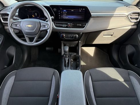 Certified 2025 Chevrolet TrailBlazer LT image 10