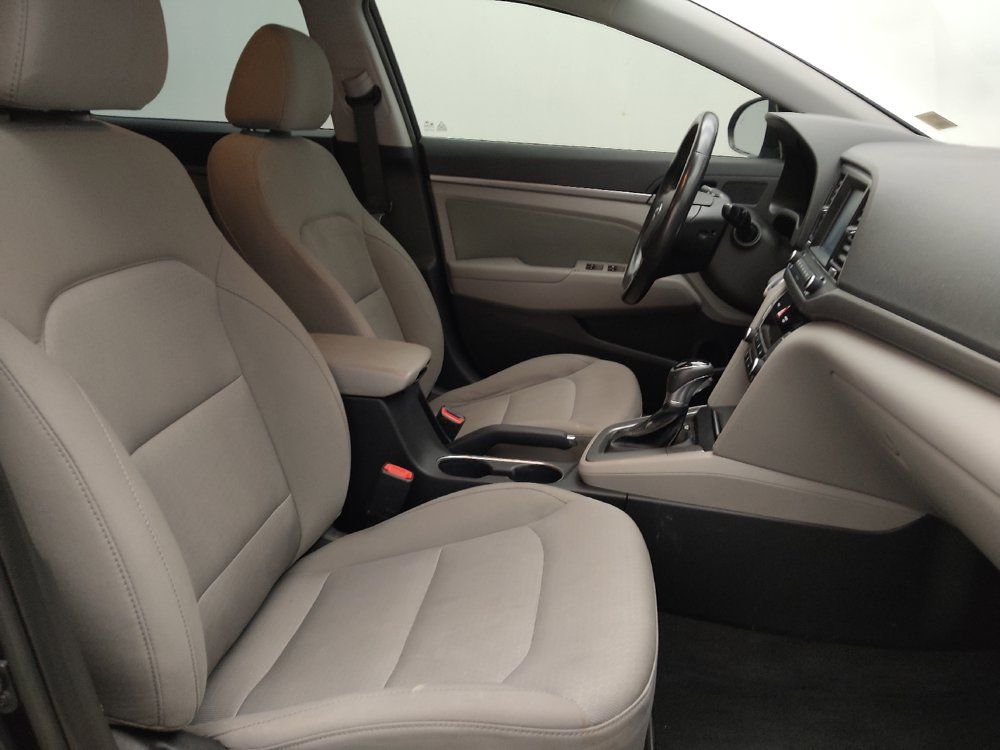 Used 2018 Hyundai Elantra Value Edition FWD image 21