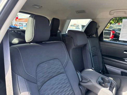 Used 2022 Nissan Pathfinder SV w/ SV Black Package FWD image 28