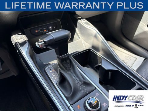 Used 2025 Kia Sorento X-Line EX AWD/4WD image 18