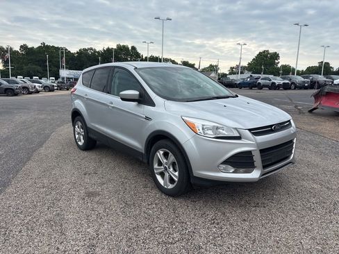 Used 2013 Ford Escape SE FWD image 1