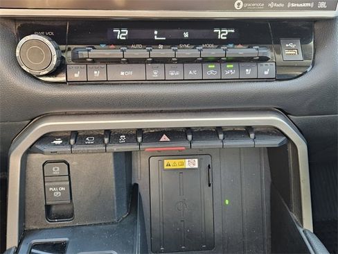 Used 2024 Toyota Tundra Limited image 10