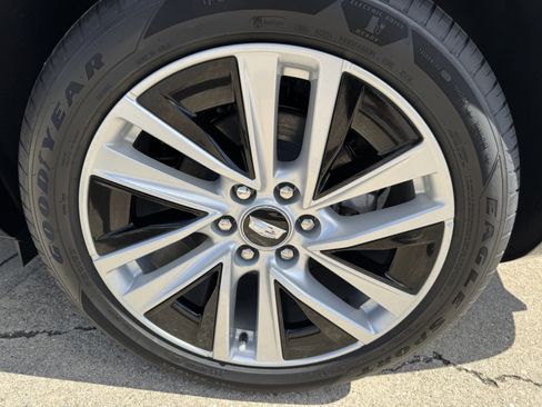 New 2026 Cadillac Vistiq Luxury image 33