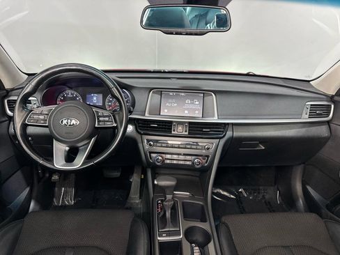 Used 2019 Kia Optima S image 12