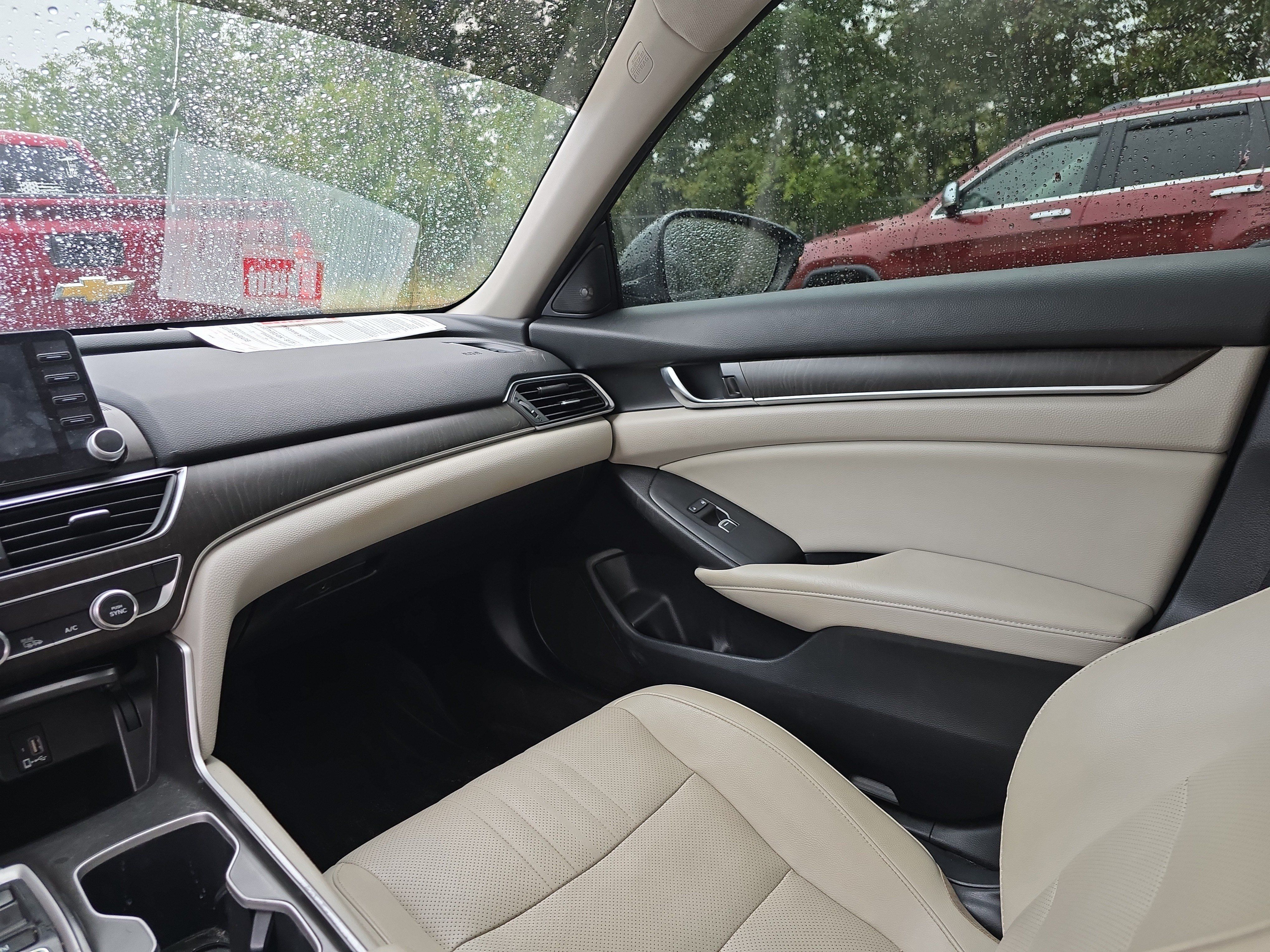 Used 2018 Honda Accord EX-L image 14