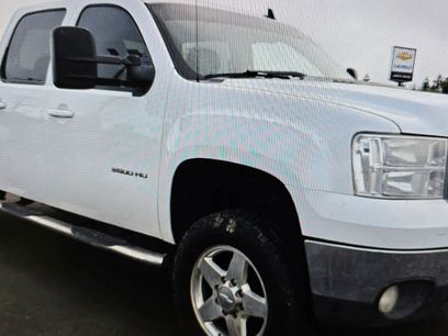 Used 2014 GMC Sierra 2500 SLE w/ SLE Preferred Package