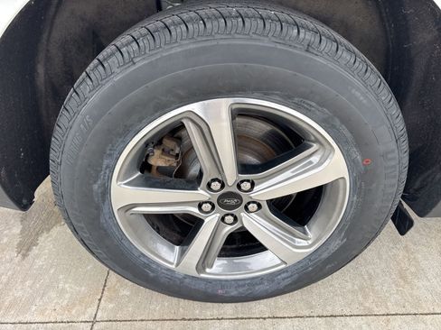 Certified 2023 Ford Edge SEL w/ Convenience Package image 20