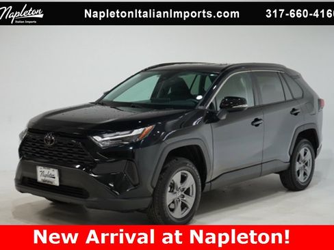Used 2024 Toyota RAV4 XLE image 3