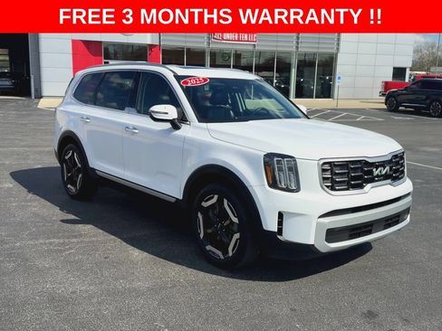 Used 2025 Kia Telluride S FWD image 2