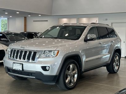 Used 2012 Jeep Grand Cherokee Limited w/ Trailer Tow Group IV