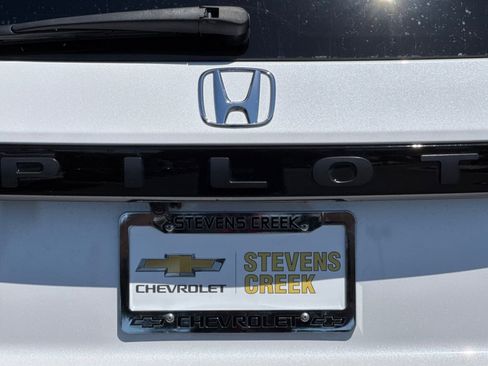 Used 2024 Honda Pilot Touring image 47