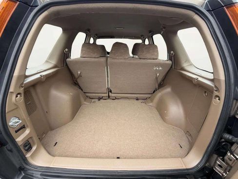 Used 2004 Honda CR-V LX image 7