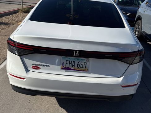 Used 2023 Honda Accord EX image 5