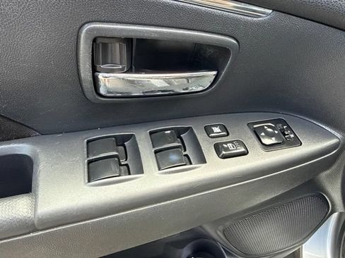 Used 2020 Mitsubishi Outlander Sport Black Edition FWD image 8