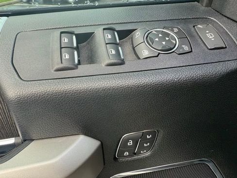 Used 2021 Ford F250 Lariat w/ Lariat Ultimate Package image 11