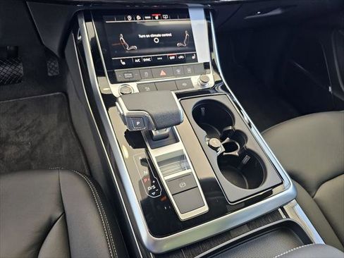 New 2026 Audi Q7 2.0T Premium image 11