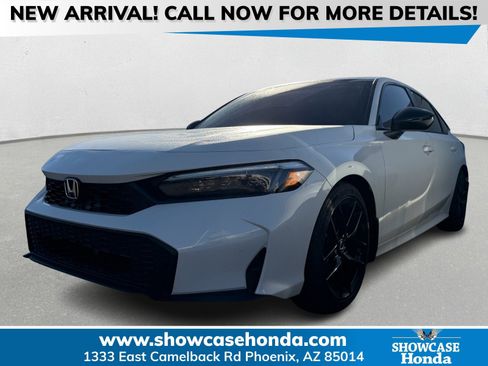 Used 2025 Honda Civic Sport image 1