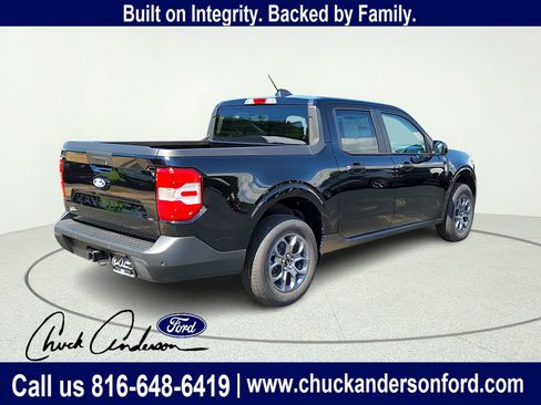 New 2026 Ford Maverick XLT w/ Equipment Group 301A AWD/4WD image 8