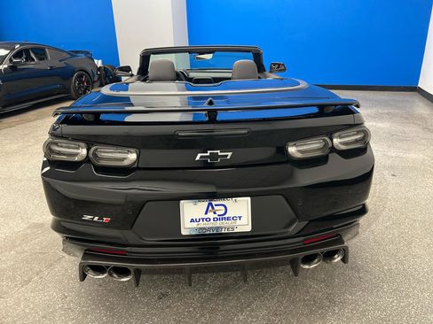 Used 2022 Chevrolet Camaro ZL1 RWD image 9