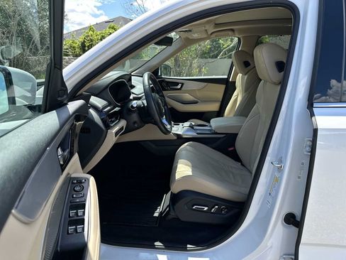Used 2023 Acura MDX FWD w/ Technology Package image 2