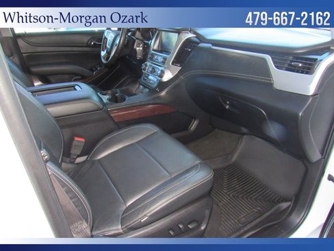 Used 2017 GMC Yukon SLE w/ SLE Value Package image 34