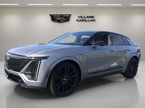 New 2026 Cadillac Lyriq V image 1