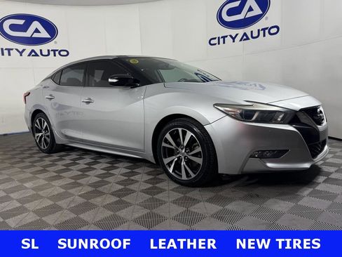 Used 2017 Nissan Maxima 3.5 SL w/ Interior Lighting Package image 1