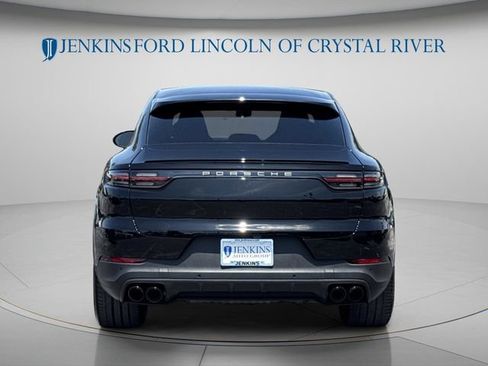 Used 2022 Porsche Cayenne Platinum Edition AWD/4WD image 6
